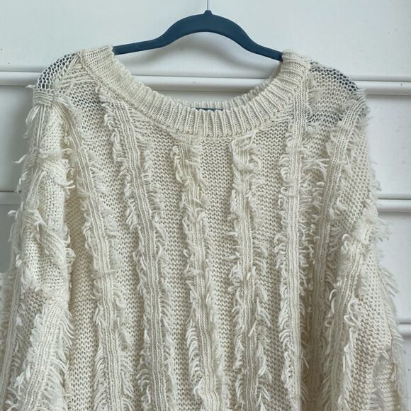 REVOLVE J.O.A LA Angora Blend Fringed Crew Neck Chunky Knit Sweater Cream XS - Picture 3 of 9